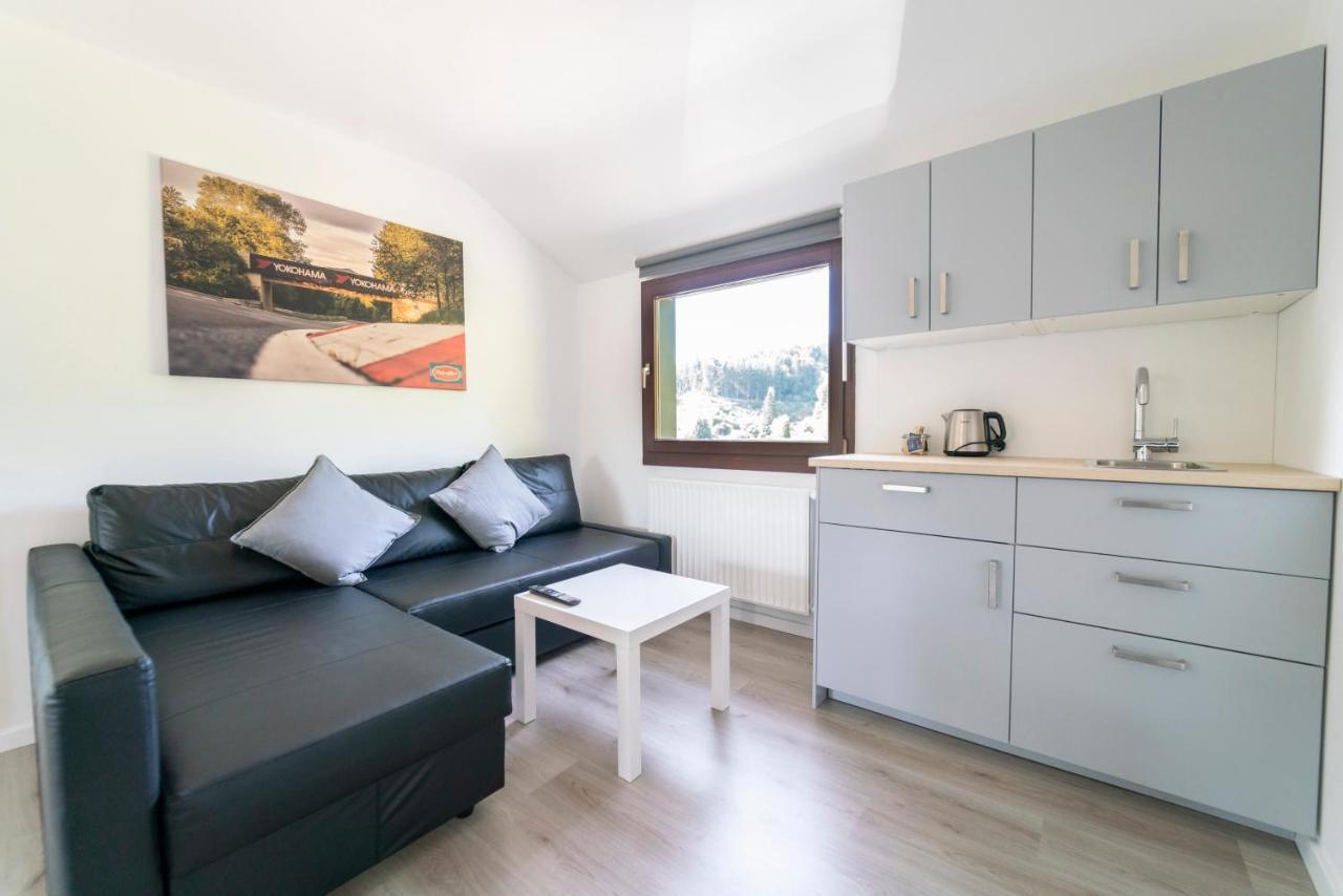 North Loop Rooms Adenau Eksteriør billede